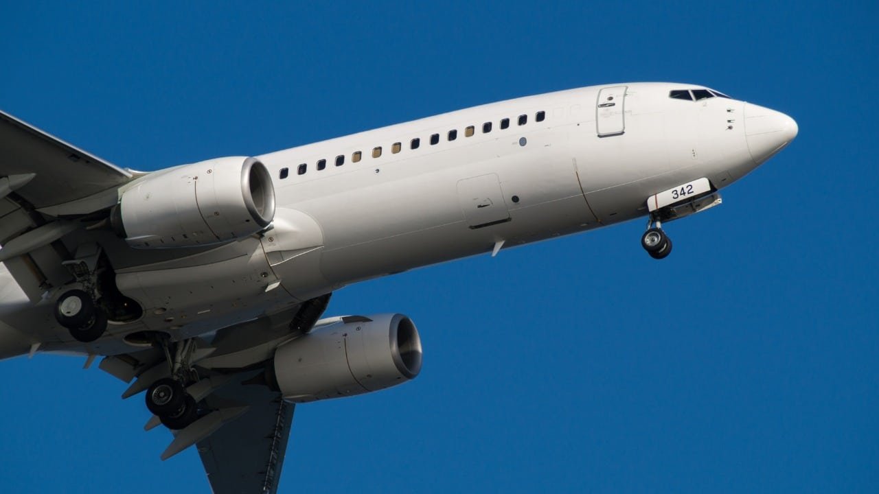 foto articolo boeing 737 Boeing 737: l’aereo più diffuso al mondo e come provare l’esperienza del volo a bordo di un aereo di linea-immagine