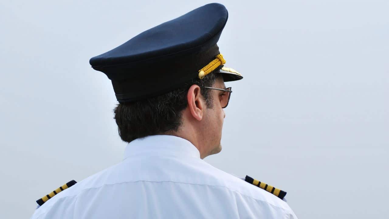 Pilota per un giorno: come vivere una giornata ai comandi di un aereo-immagine